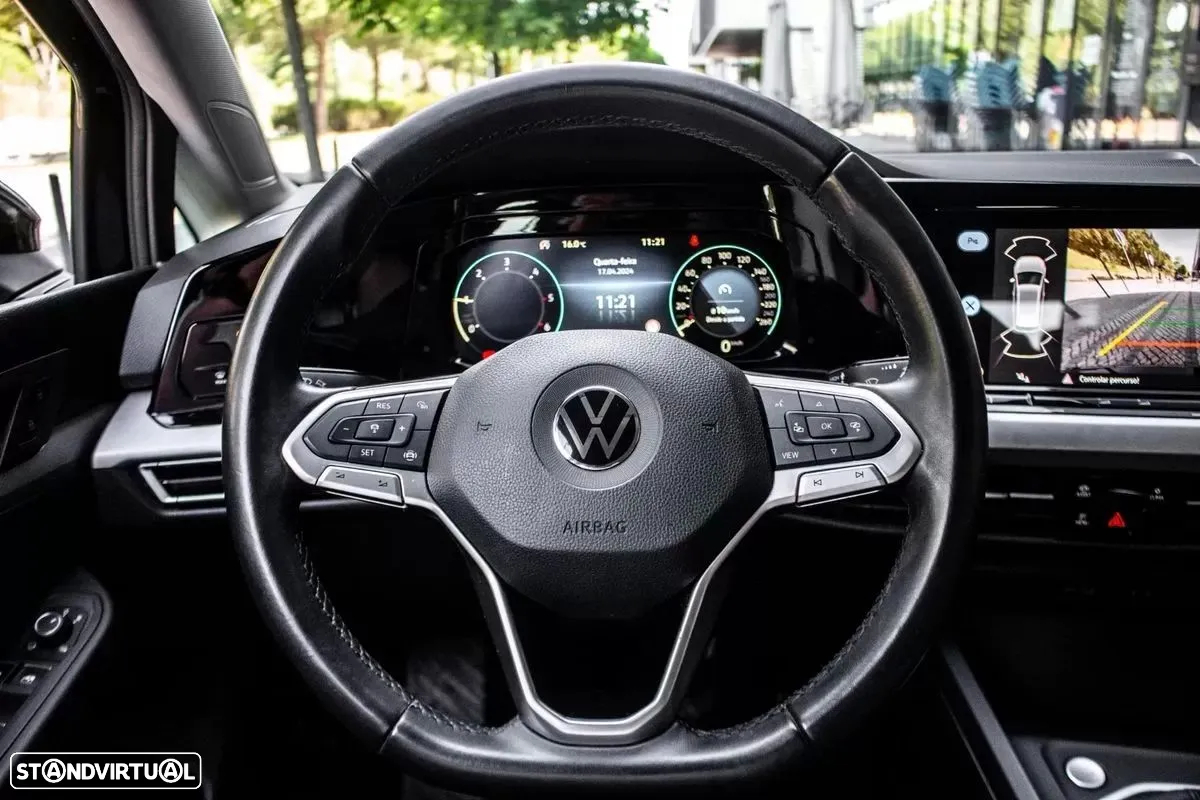 VW Golf Variant 2.0 TDi Conceptline - 14