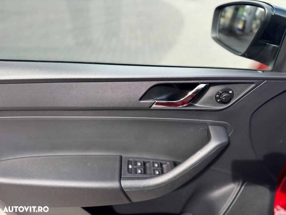 Skoda RAPID 1.2 TSI Elegance - 15