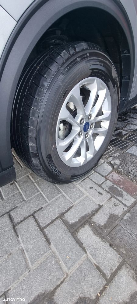 FORD Kuga 2020 — imagine 8