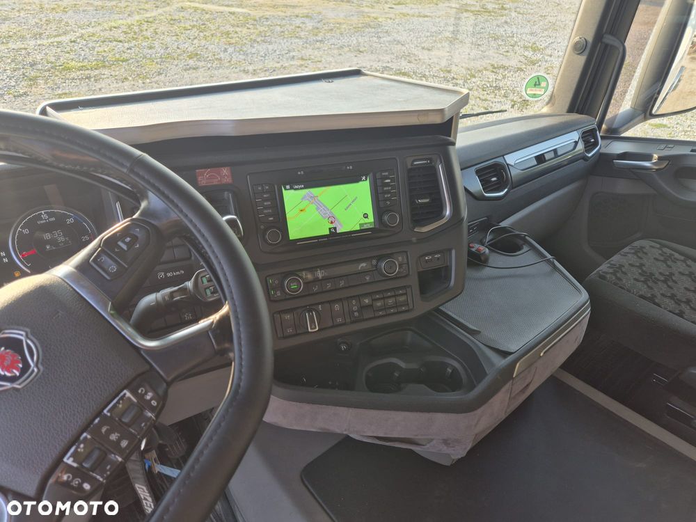 Scania - 9