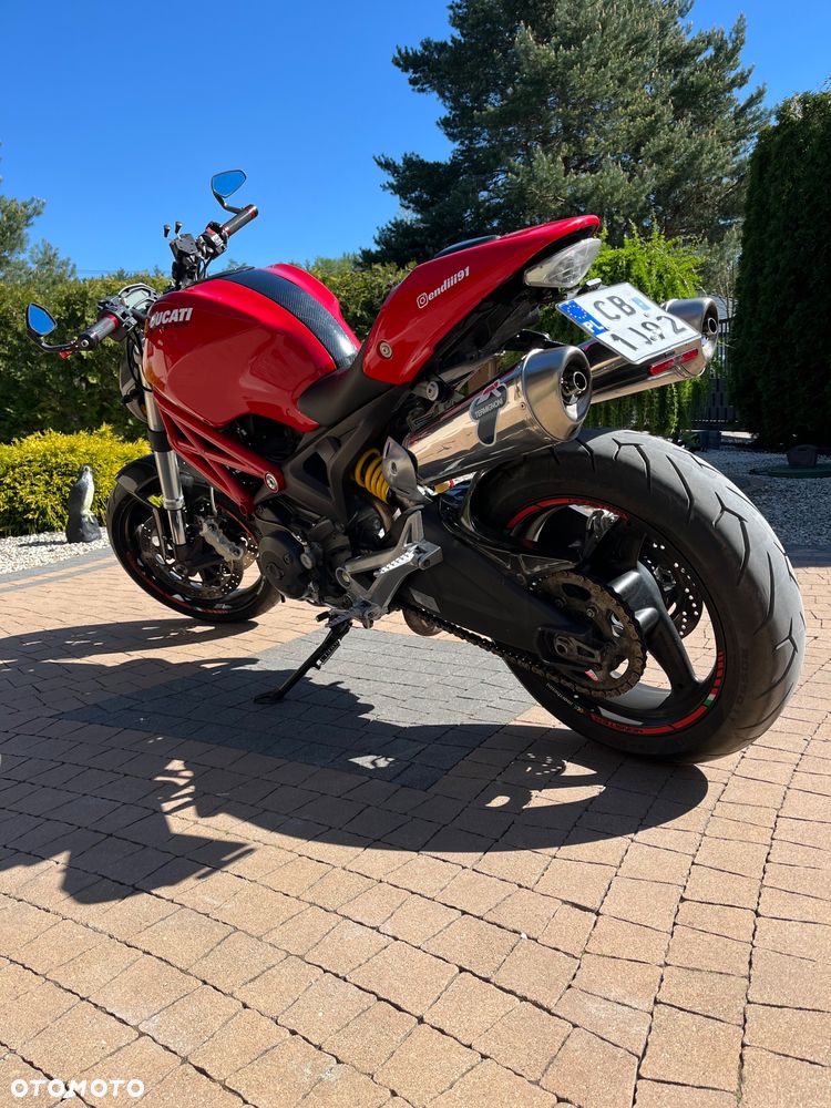 Ducati 696 - 6