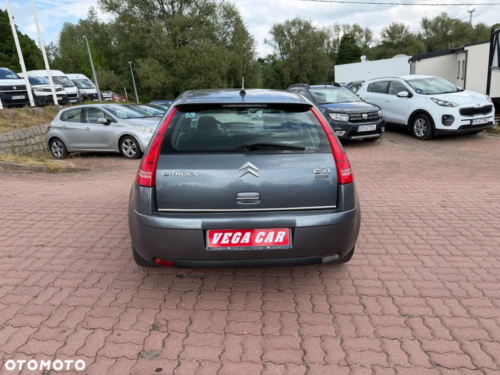 Citroën C4 1.6 VTi Equilibre - 11