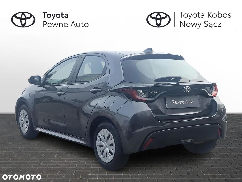 Toyota Yaris - 5