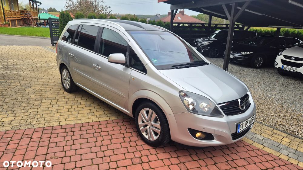 Opel Zafira 1.8 Easytronic Cosmo - 4
