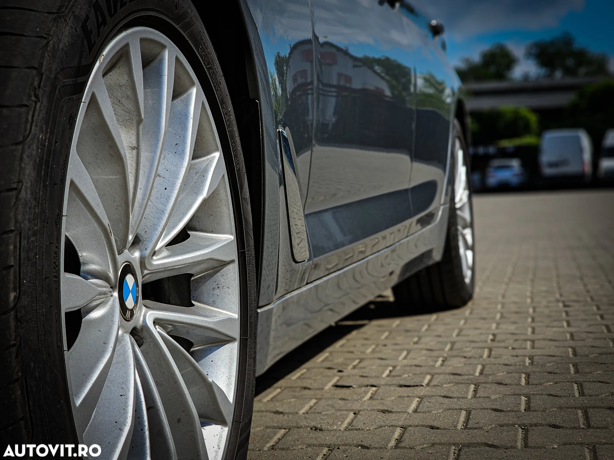 BMW Seria 5 520d xDrive Touring Aut. Luxury Line - 11