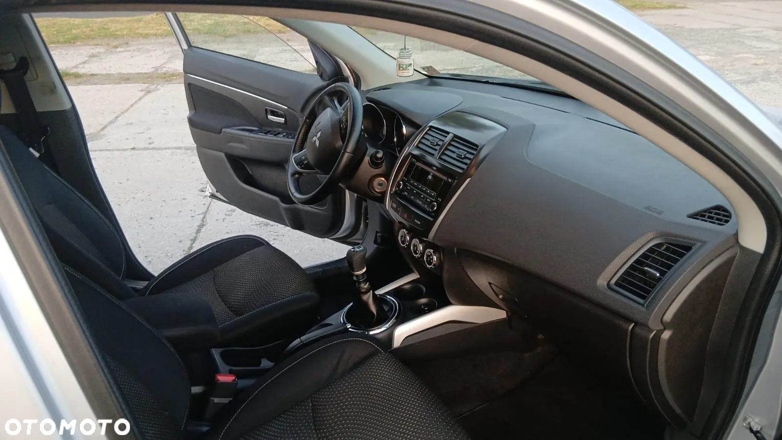 Mitsubishi ASX - 4