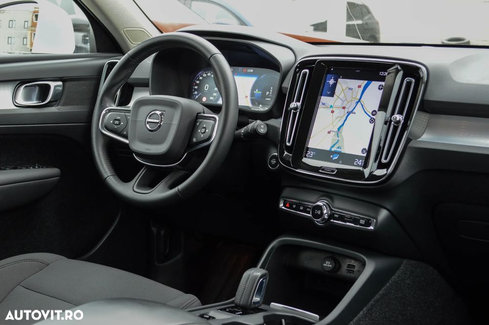 Volvo XC 40 T5 Recharge DKG Essential - 4