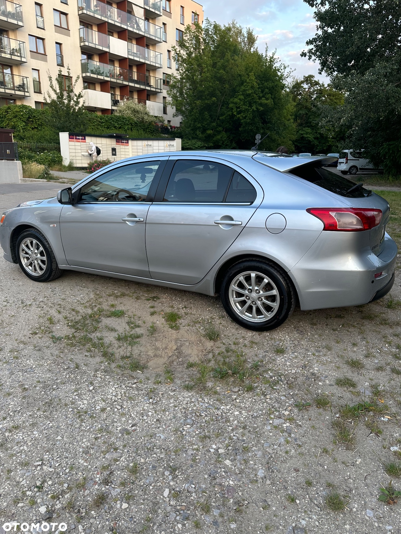 Mitsubishi Lancer 1.8 Intense CVT - 2