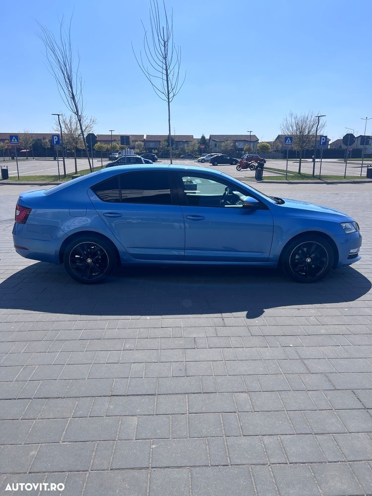 Skoda Octavia 2.0 TDI DSG Style - 21