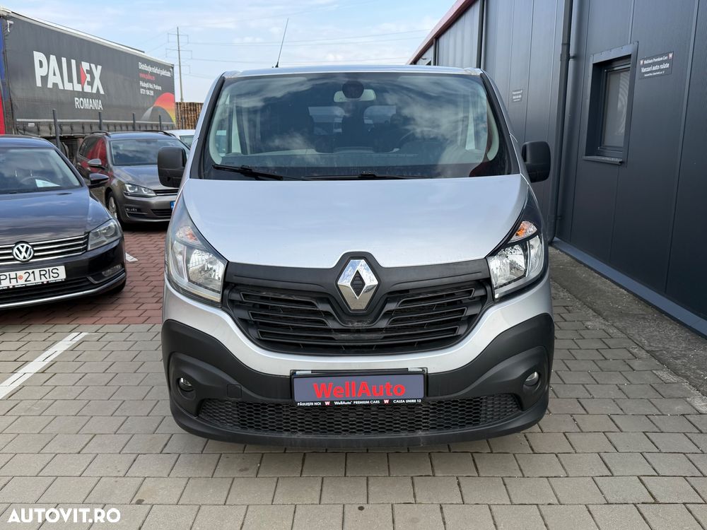 Renault Trafic Combi L2H1 7+1 Expression Plus - 1