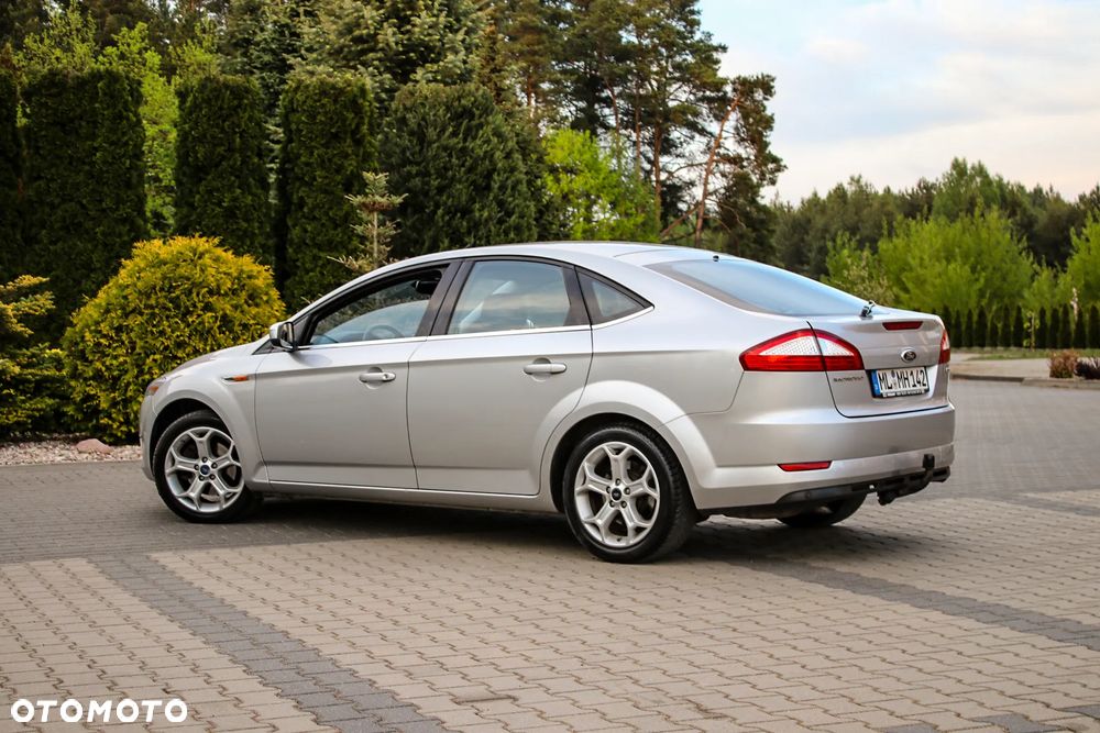 Ford Mondeo 2.0 TDCi Viva Titanium - 16