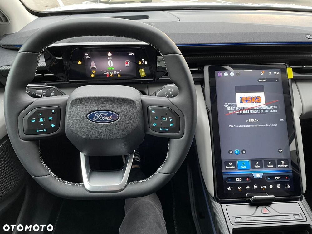 Ford Explorer - 15