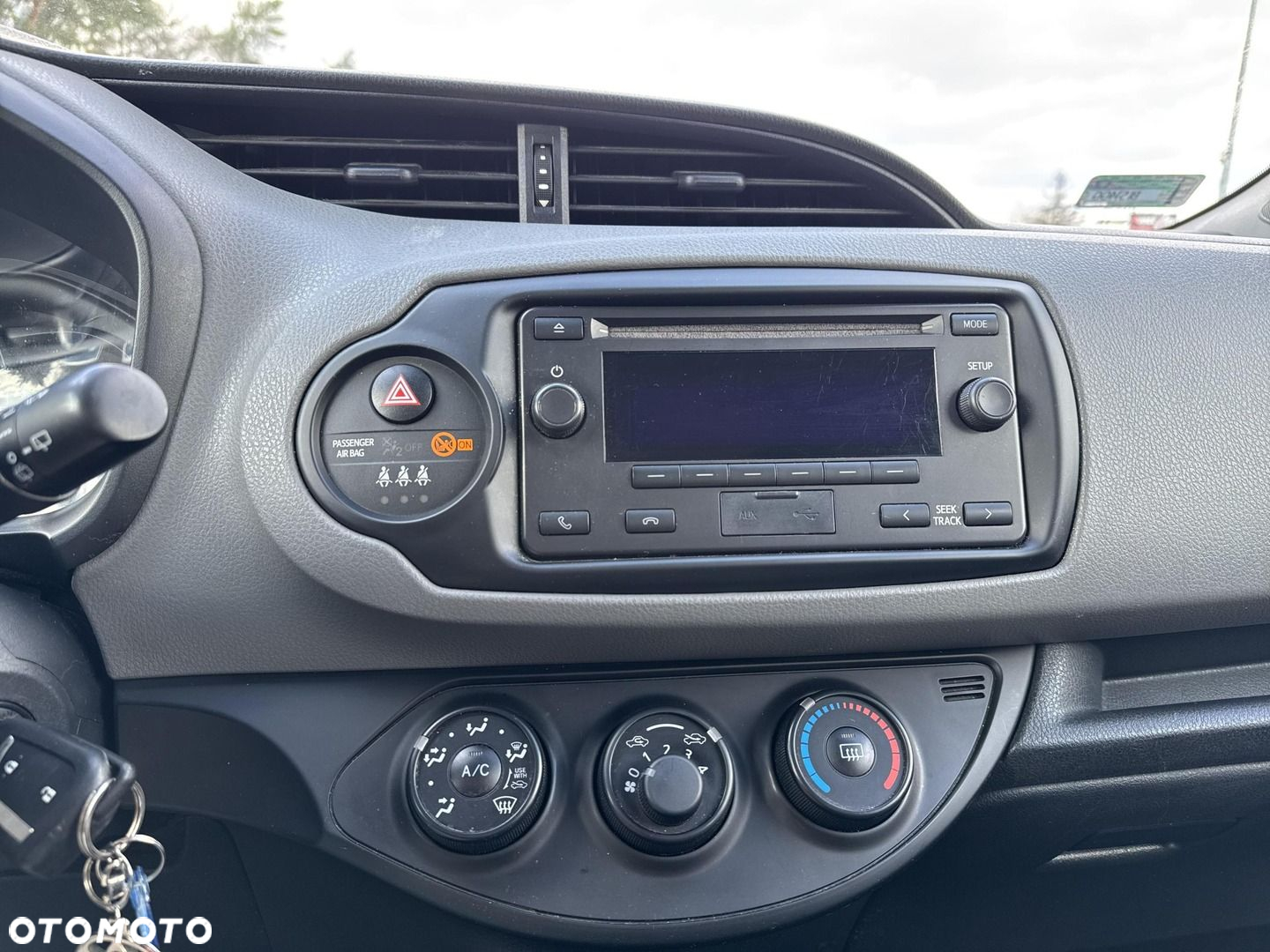 Toyota Yaris - 17