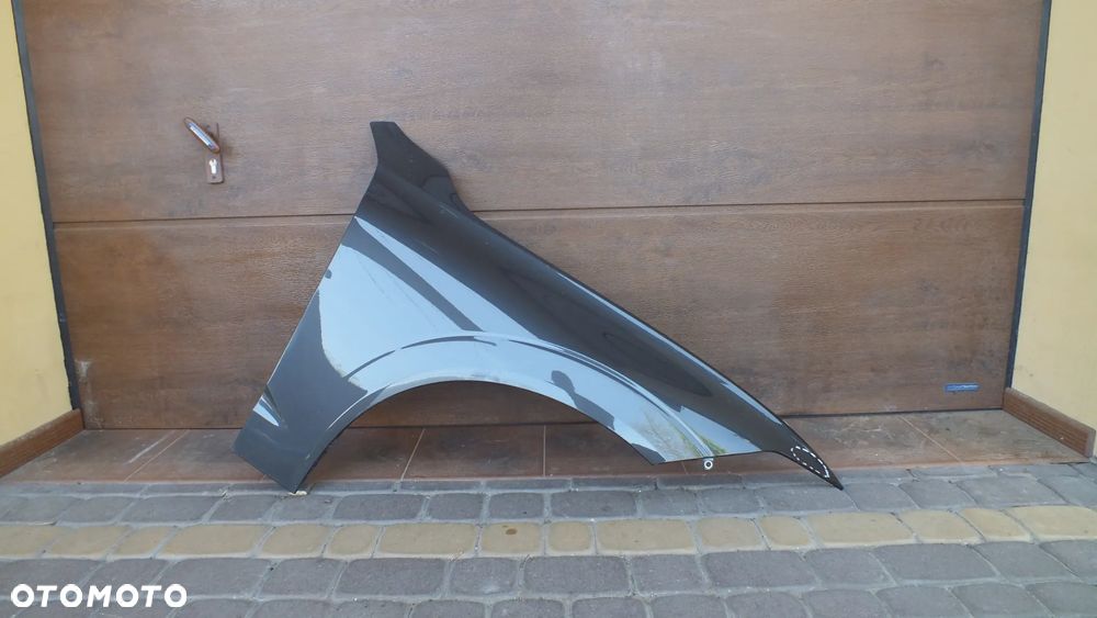 Błotnik przedni prawy Volvo XC60 II - 1