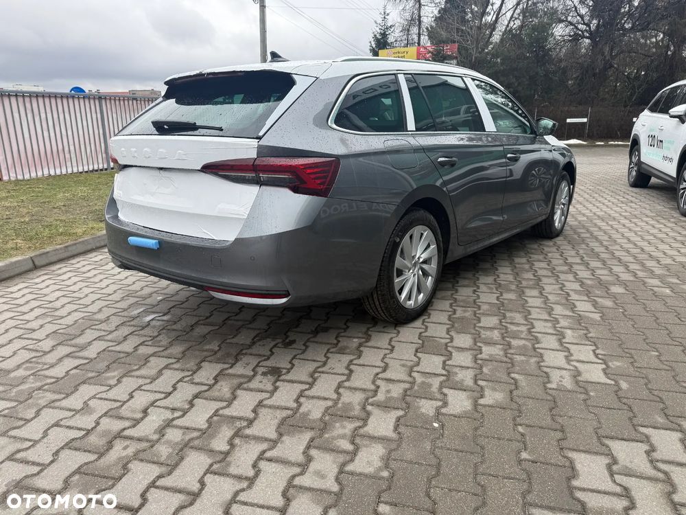 Skoda Octavia 1.5 TSI mHEV Drive Selection DSG - 4