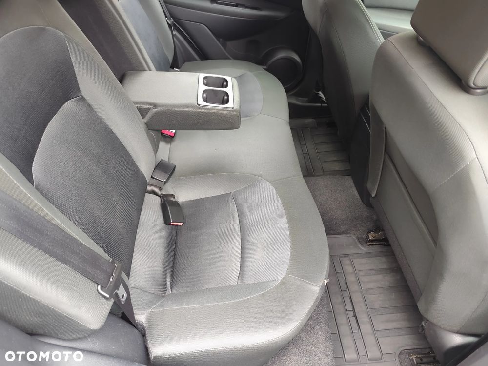 Nissan Qashqai - 11