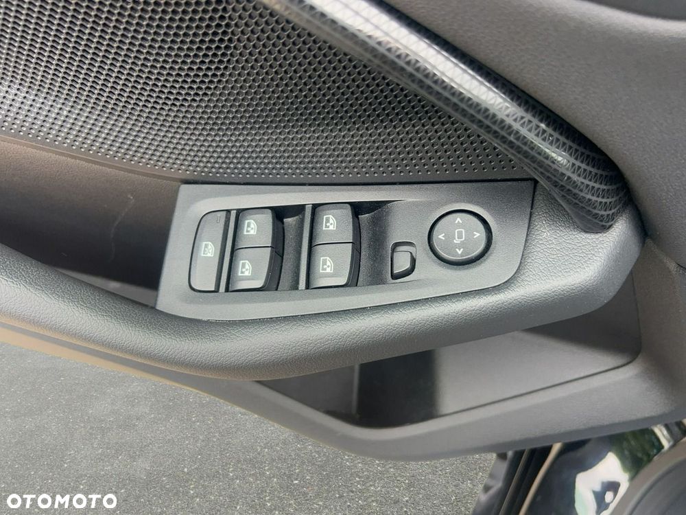 BMW Seria 2 - 13