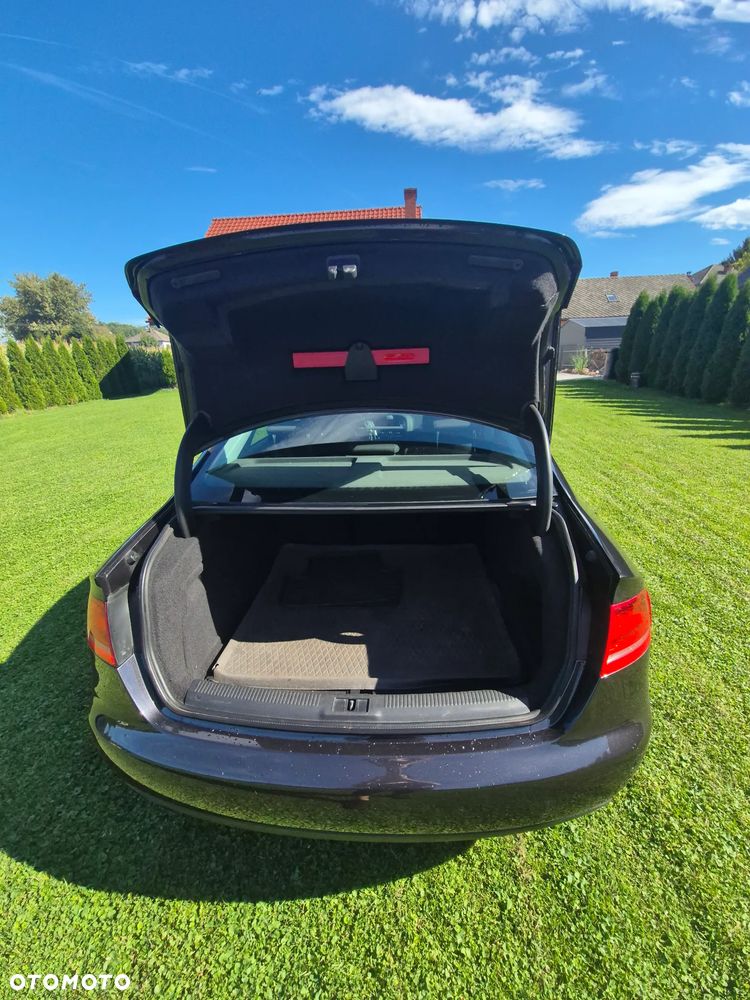 Audi A4 Avant 2.0 TDI - 6