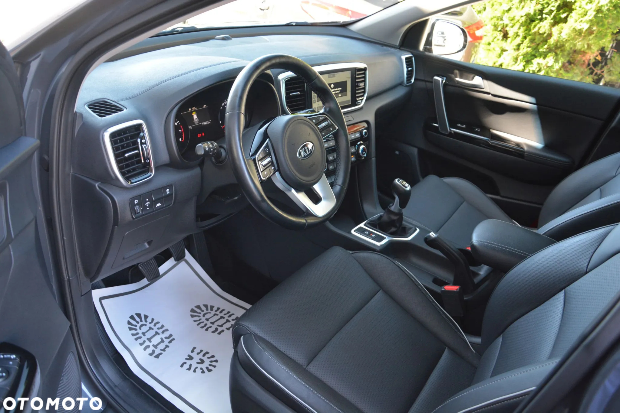 Kia Sportage - 14