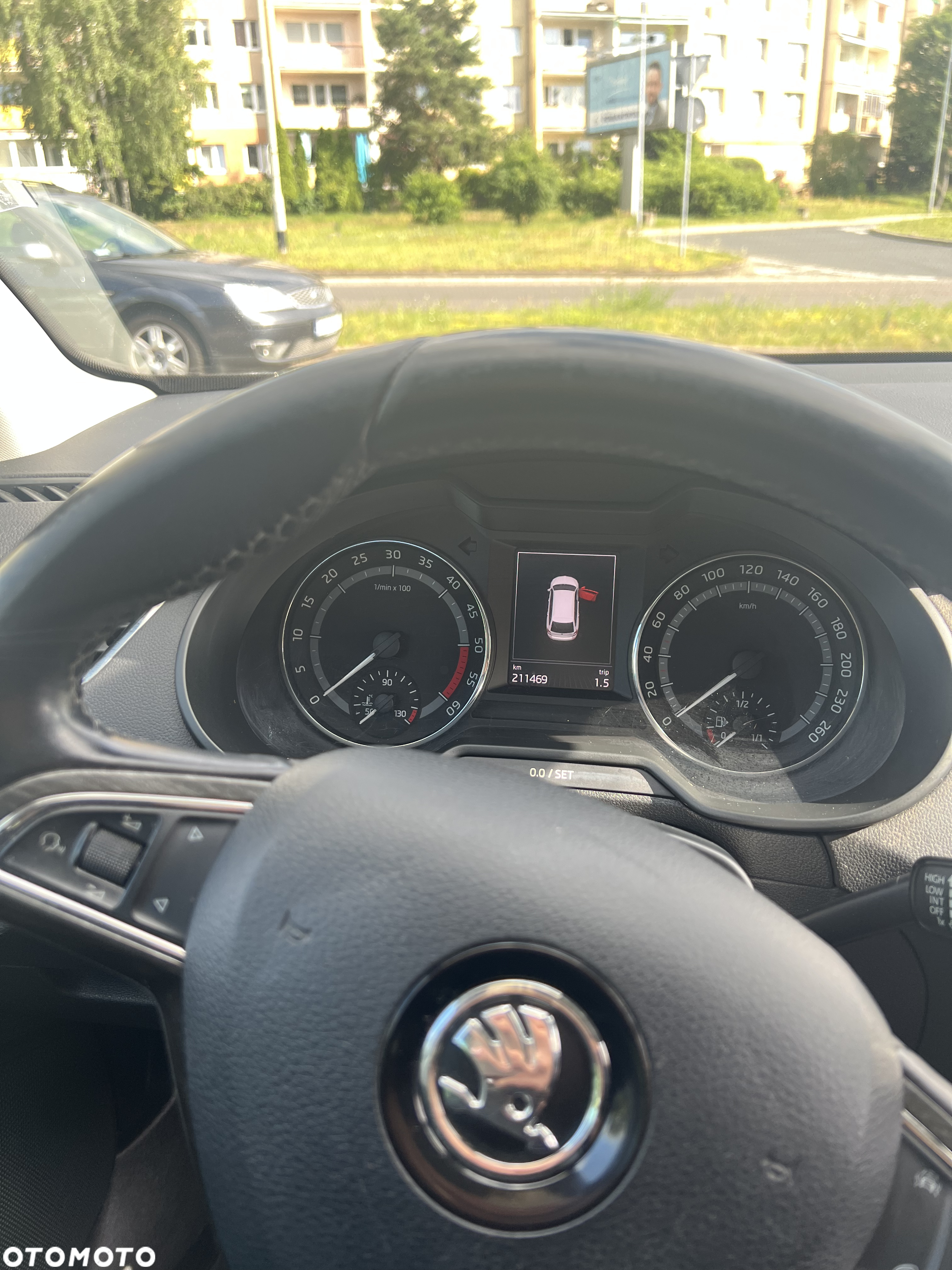 Skoda Octavia Scout 2.0 TDI 4x4 DSG - 24