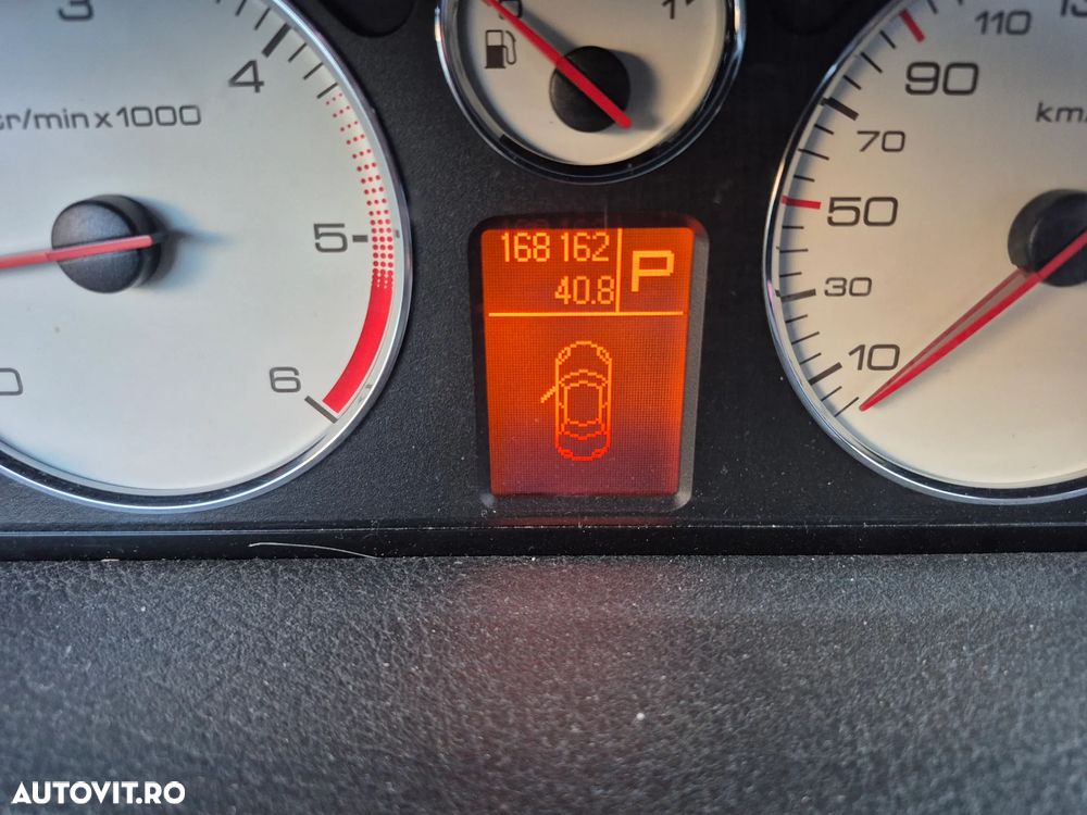 Peugeot 407 HDi 135 Automatik Business Line - 7