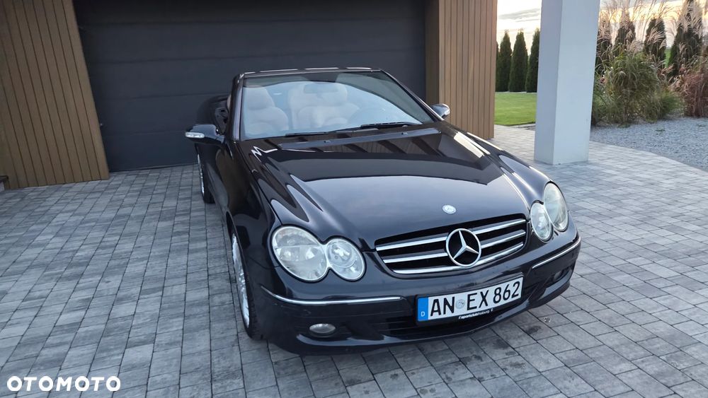 Mercedes-Benz CLK - 18