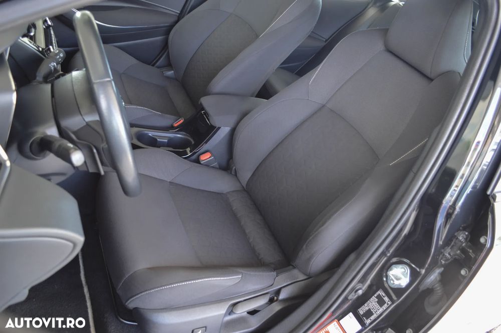 Toyota Corolla 2.0 Business Edition - 28