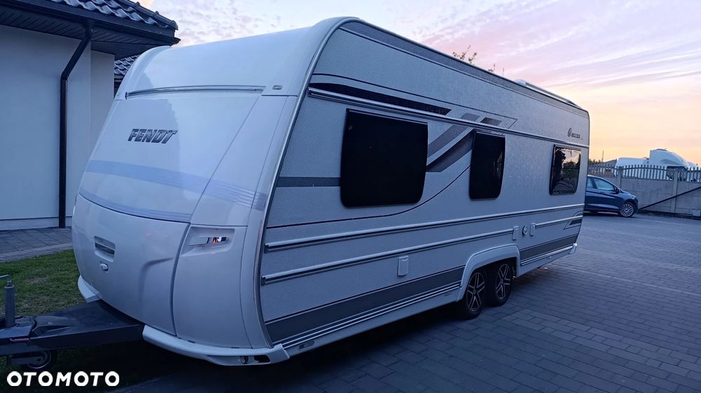 Fendt Caravan Diamant Black 590 - 8