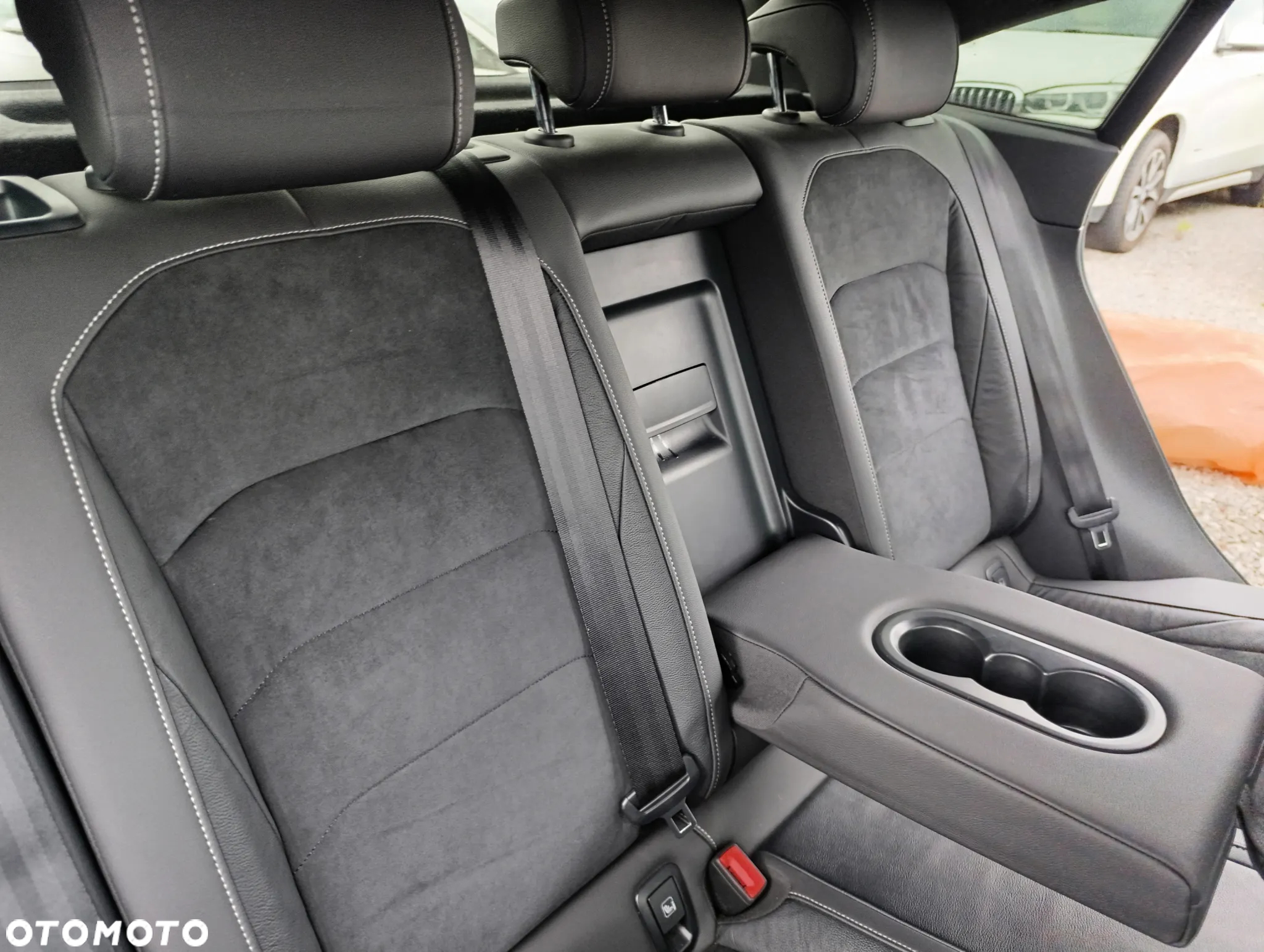 Volkswagen Arteon 2.0 TDI 4Motion SCR R-Line DSG - 19