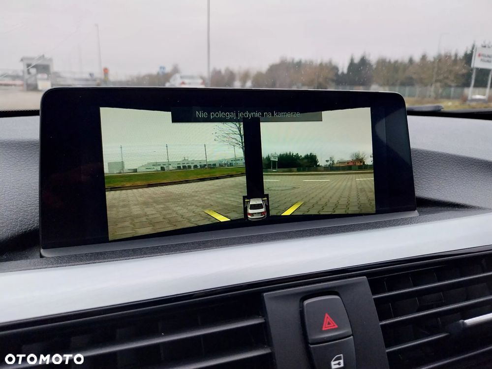 BMW Seria 3 320d Edition M Sport Shadow - 32