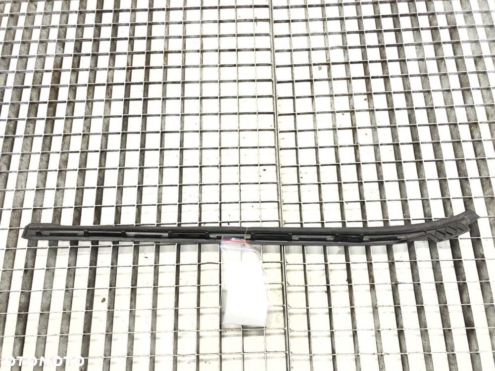 LISTWA SZYBY CZOŁOWEJ LEWA - 86.00 PLN - BMW 4 Gran Coupe (F36) 2014 - 2022 440 i xDrive 240 kW - 2