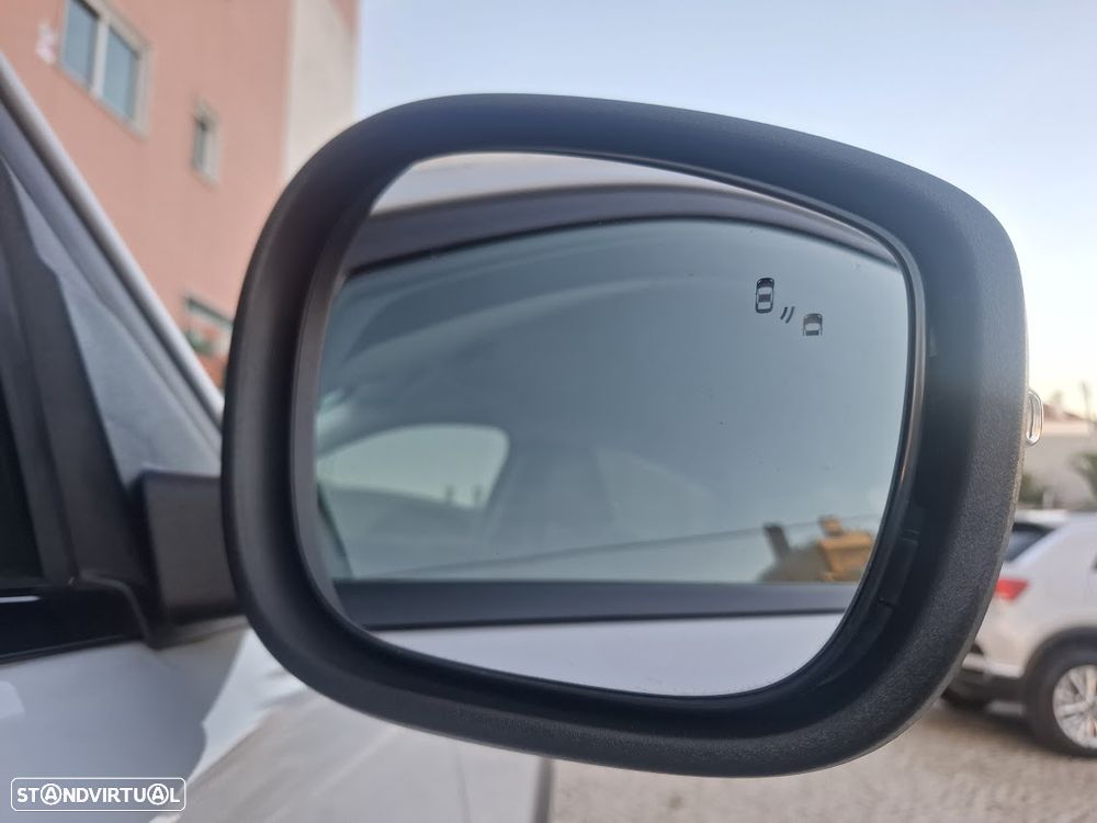 Ford Mustang Mach-E Premium - 51