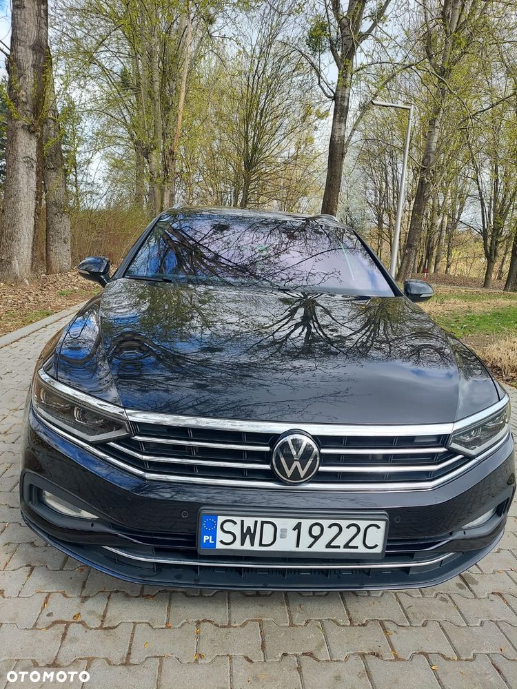 Volkswagen Passat 2.0 TSI Business DSG - 2