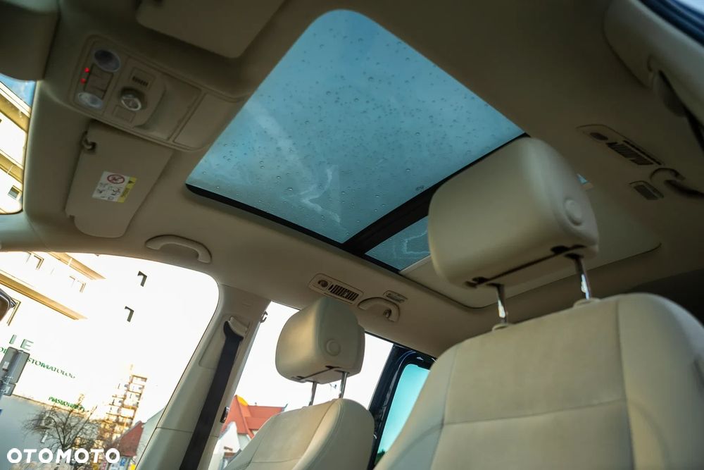 Volkswagen Sharan - 30