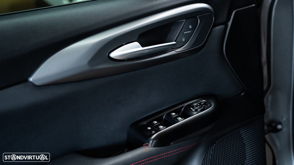 Alfa Romeo Tonale 1.5 Hybrid Edizione Speciale - 17