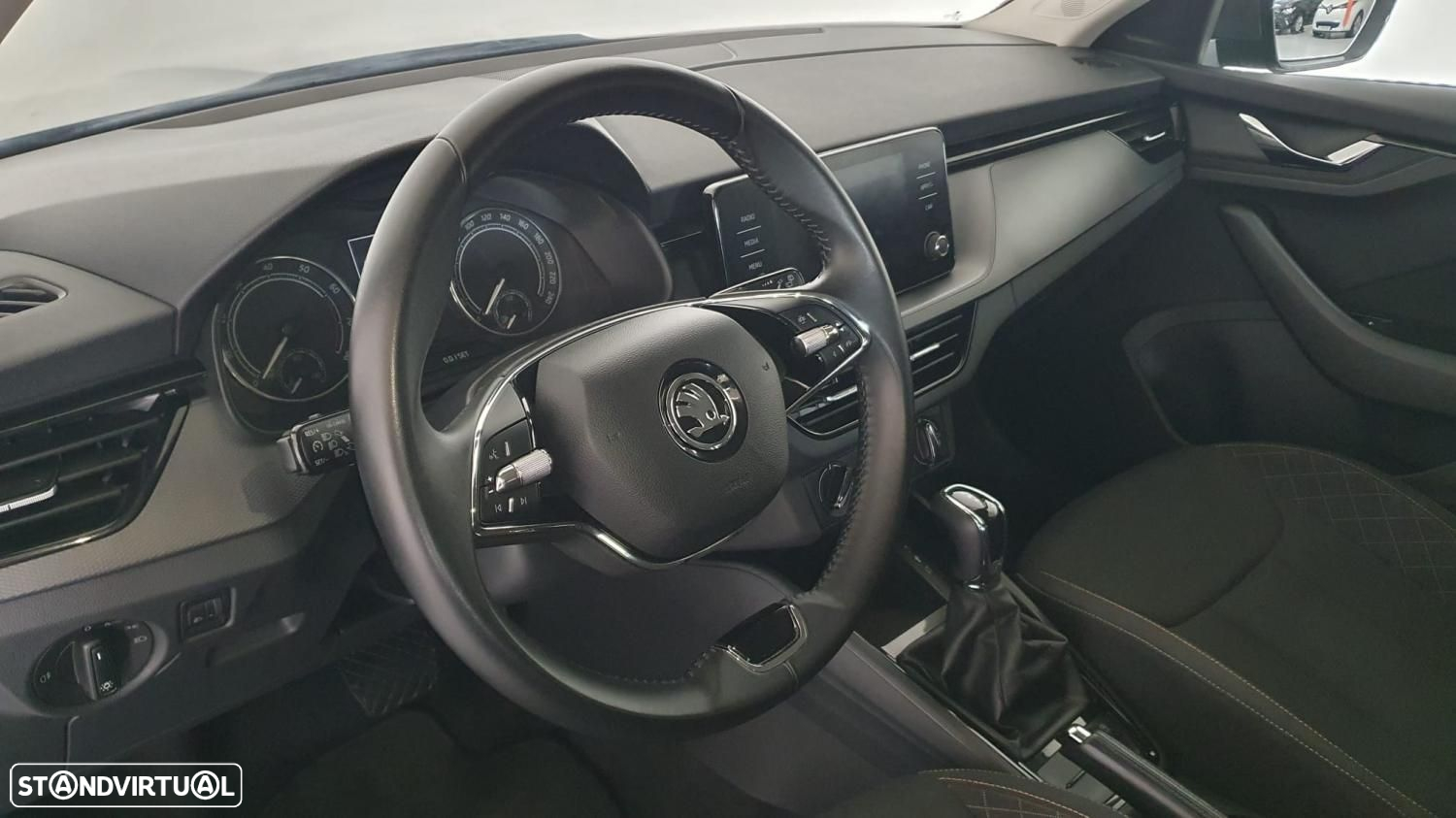 Skoda Kamiq 1.0 TSI Style DSG - 8