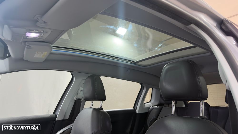 Peugeot 2008 1.2 PureTech Crossway - 17