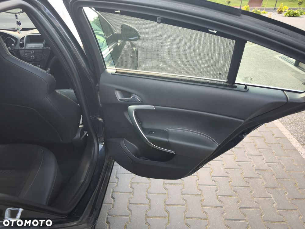 Opel Insignia 2.8 V6 Turbo 4x4 OPC - 11