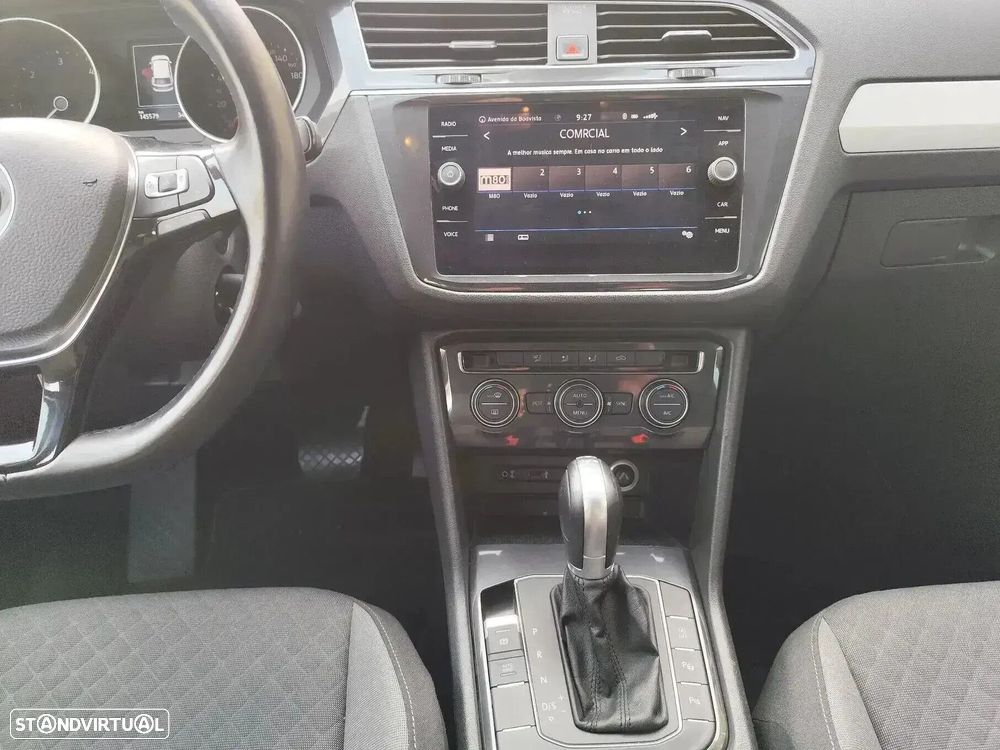 VW Tiguan 2.0 TDI Confortline DSG - 8
