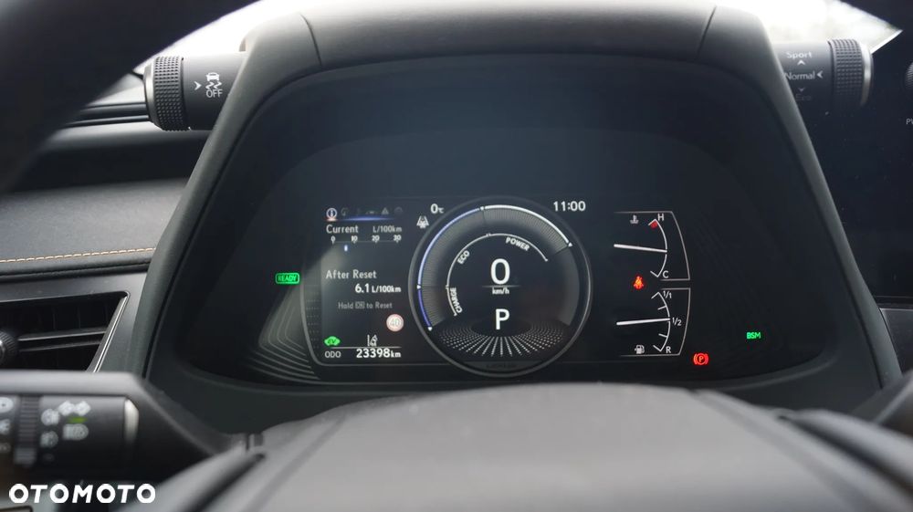 Lexus UX 250h GPF F Sport Design+ 2WD - 11