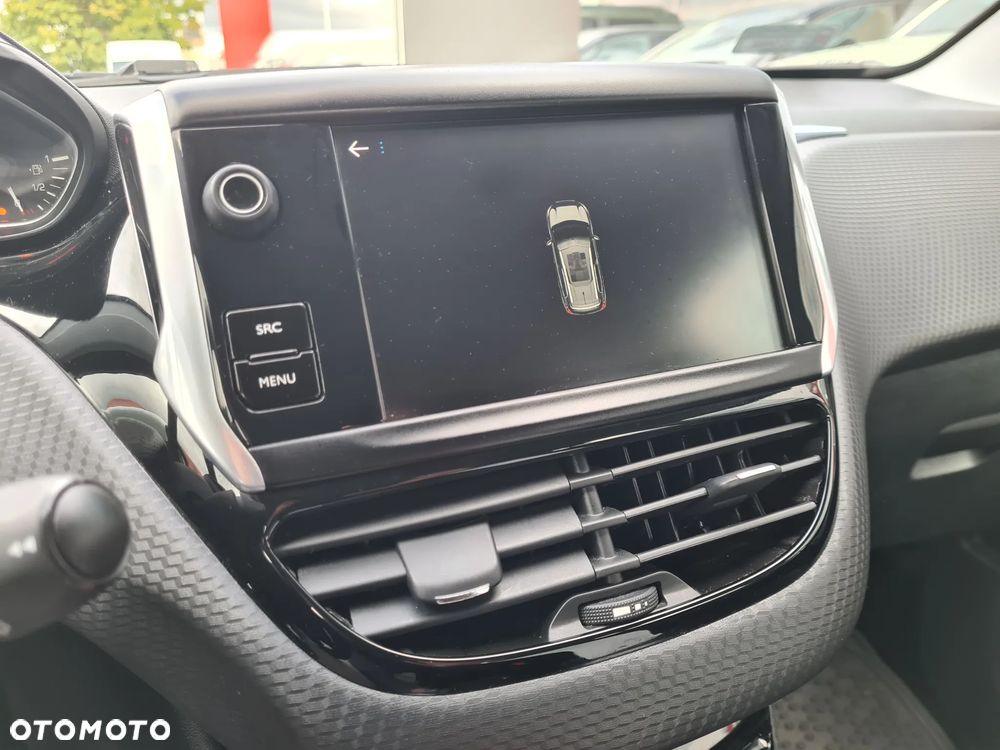 Peugeot 2008 1.2 Pure Tech Style S&S EAT6 - 15