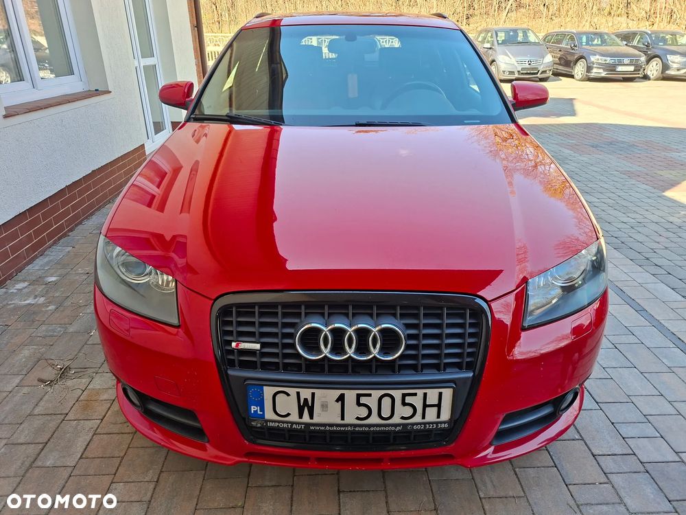 Audi A3 Sportback 2.0 TDI DPF S line Sportpaket plus - 3