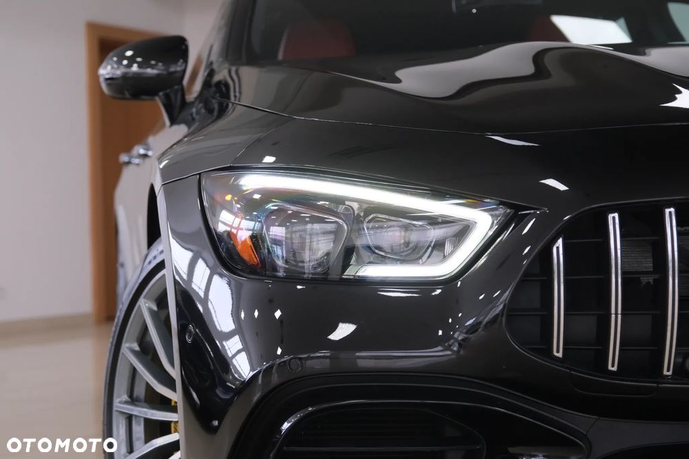 Mercedes-Benz AMG GT 63 4Matic+ Speedshift MCT 9G - 4