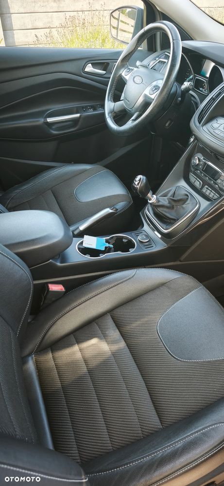 Ford Kuga 2.0 TDCi 4x4 Cool & Connect - 12