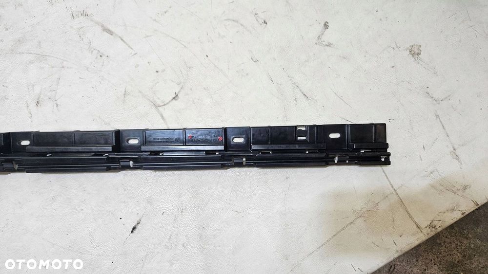 KRATKA ZDERZAKA AUDI RS6 C7 QUATTRO 4G0853667A - 12