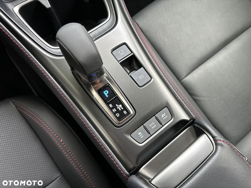 Lexus LBX 1.5 Hybrid Emotion - 15