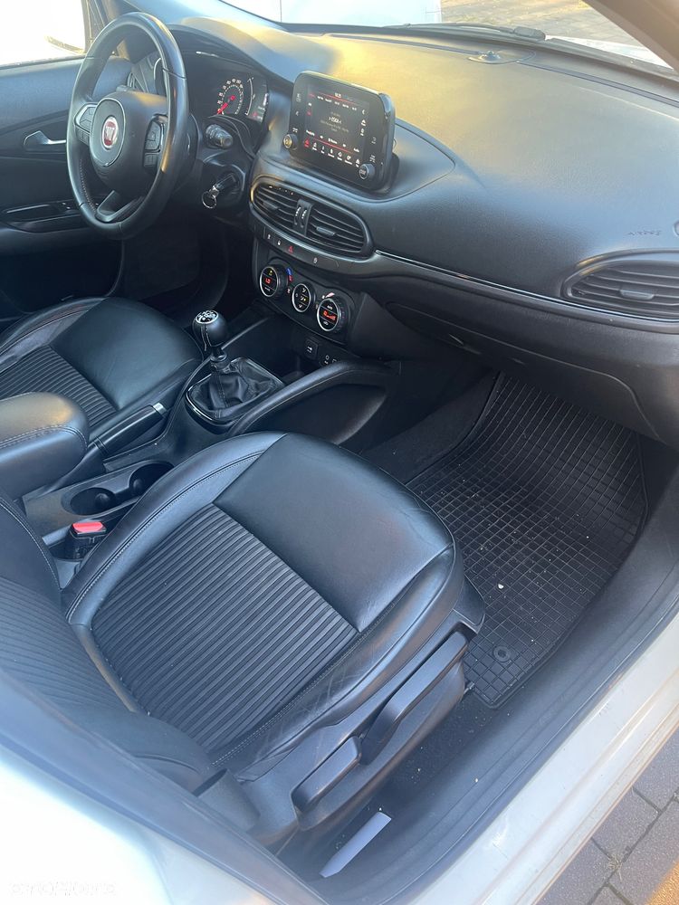 Fiat Tipo 1.4 T-Jet S-Design - 11