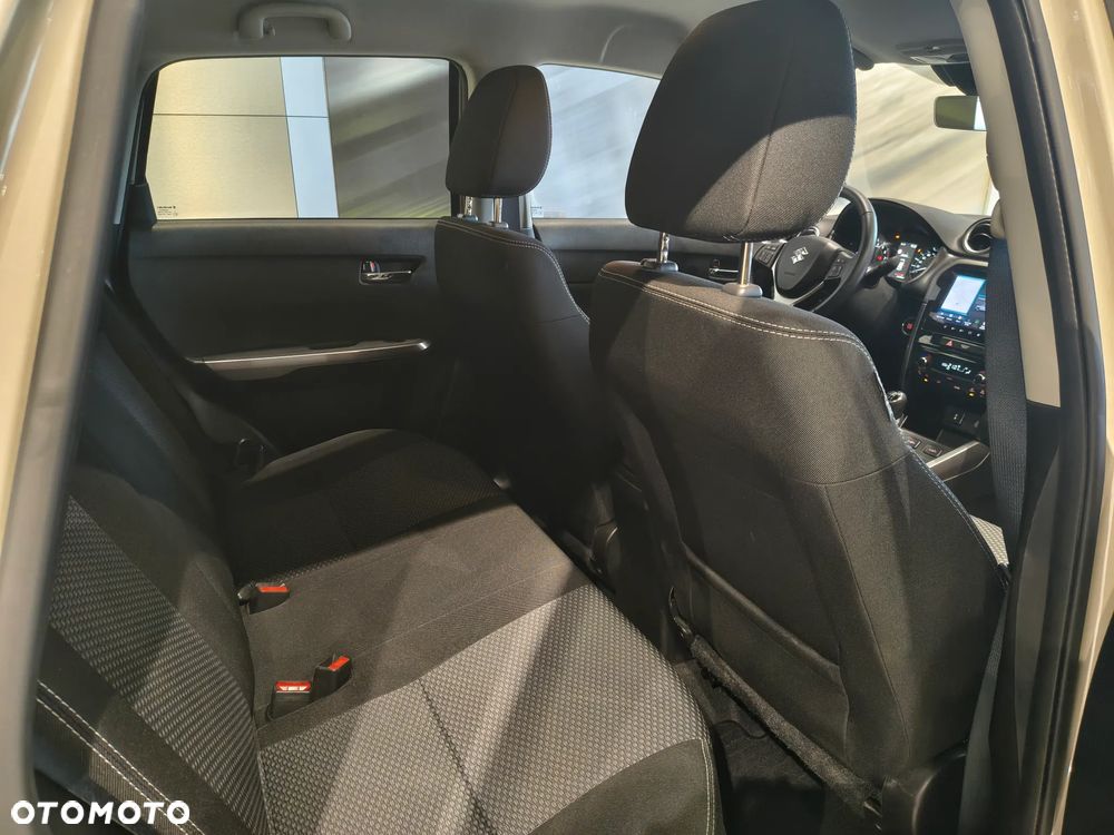 Suzuki Vitara 1.4 Boosterjet mHEV Premium Plus 2WD - 17
