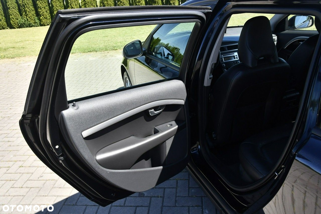 Volvo V70 - 18