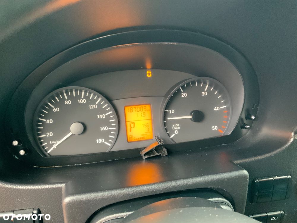 Mercedes-Benz Sprinter 319 Cdi  Bt - 7